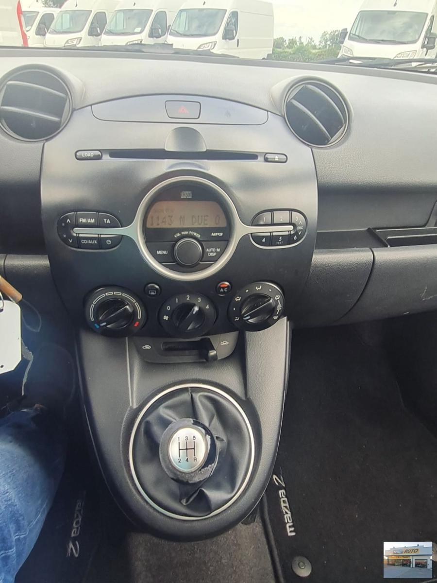 Mazda2 1.3 Benzina-Neopatentati-Anno 2010