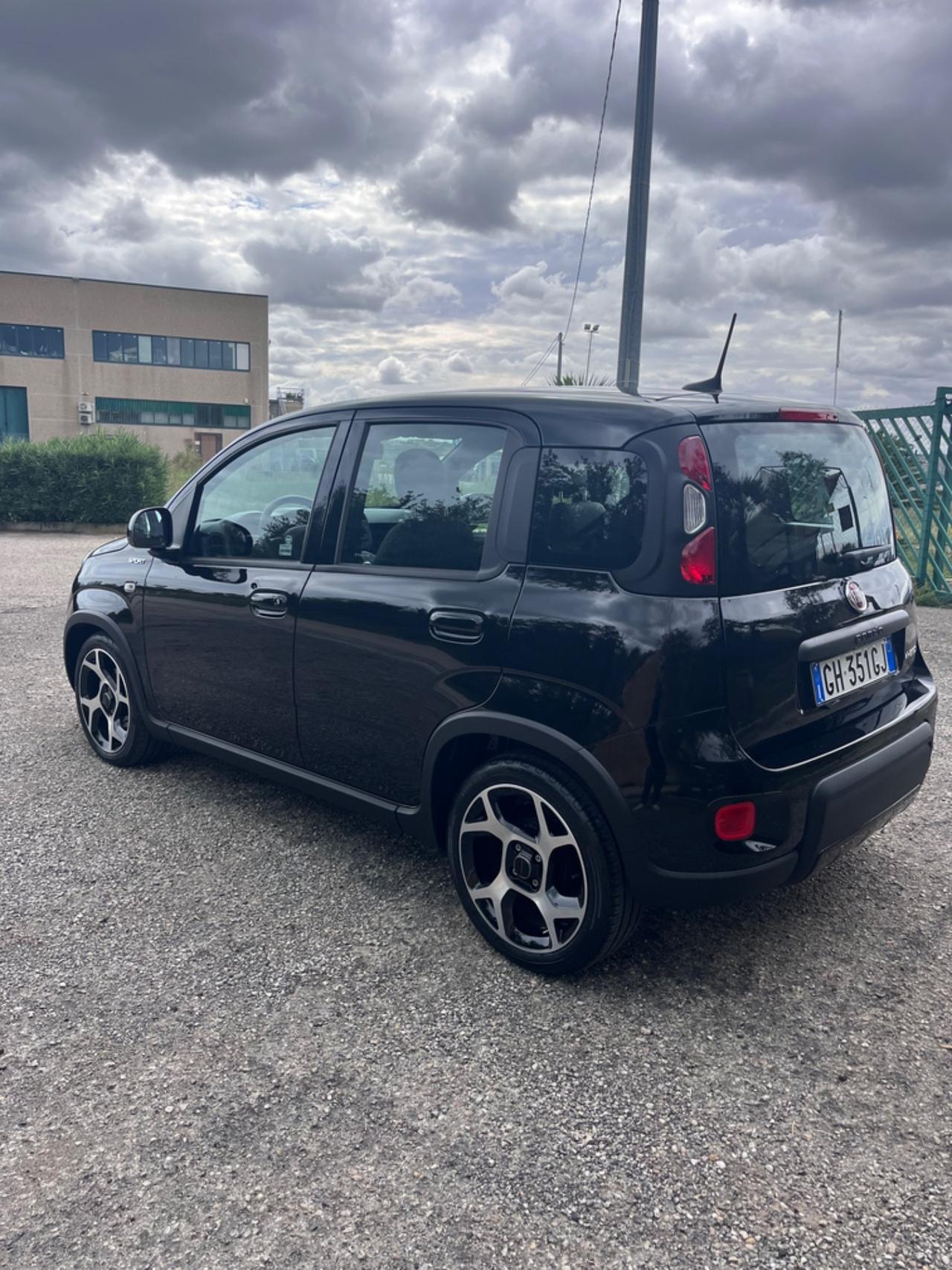 Fiat Panda 1.0 FireFly S&S Hybrid Sport