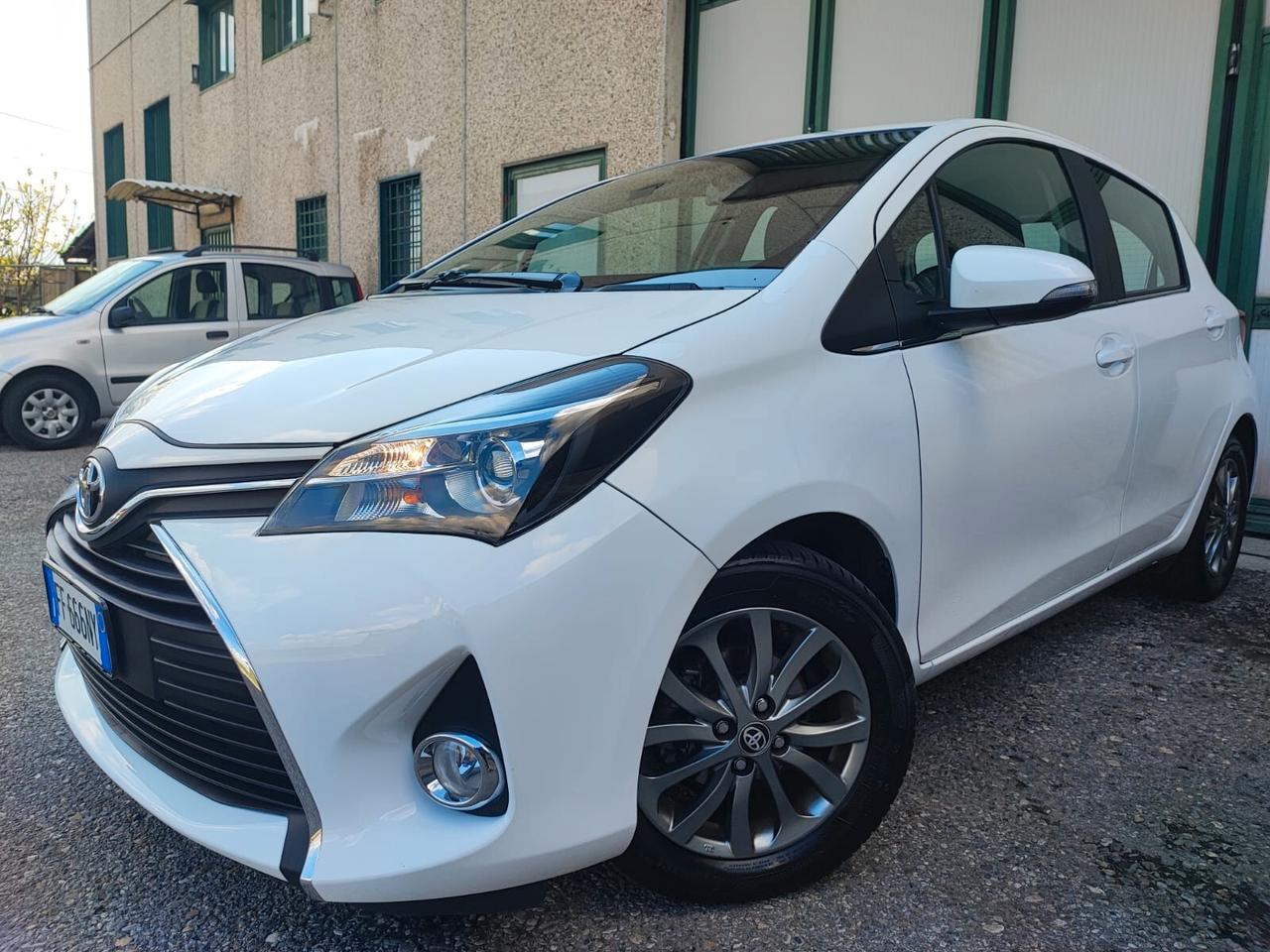 Toyota Yaris 1.0 BENZINA NEOPATENTATI 2016 5 PORTE