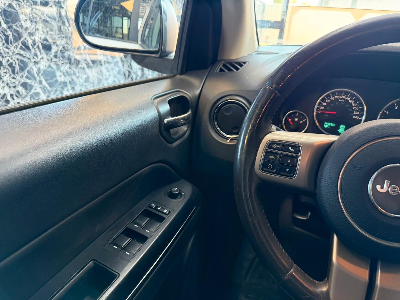 Jeep Compass 2.2 CRD Limited 4X4