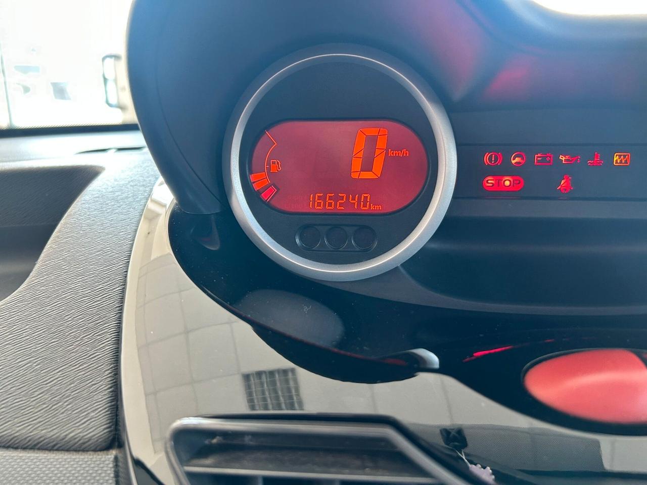Renault Twingo 1.2B X NEOPATENTATI 2014