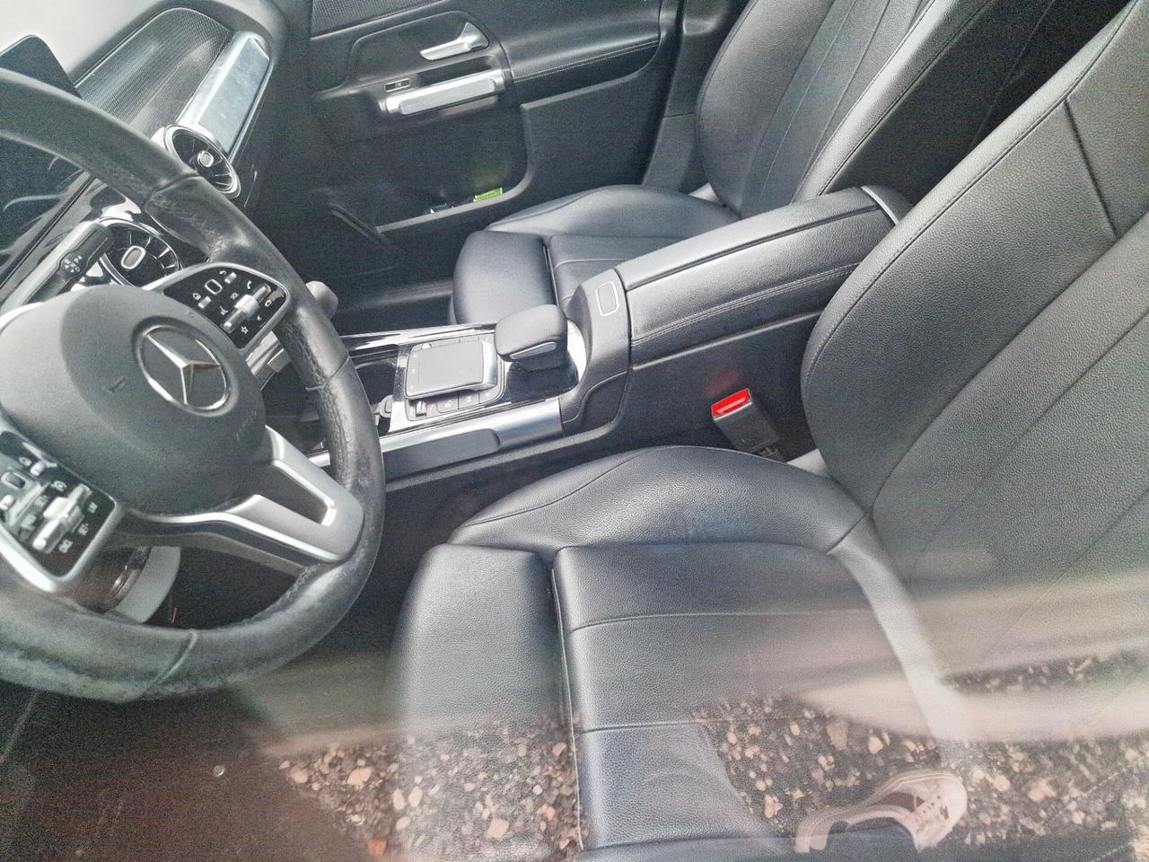 Mercedes-benz GLB 200 d Automatic Sport