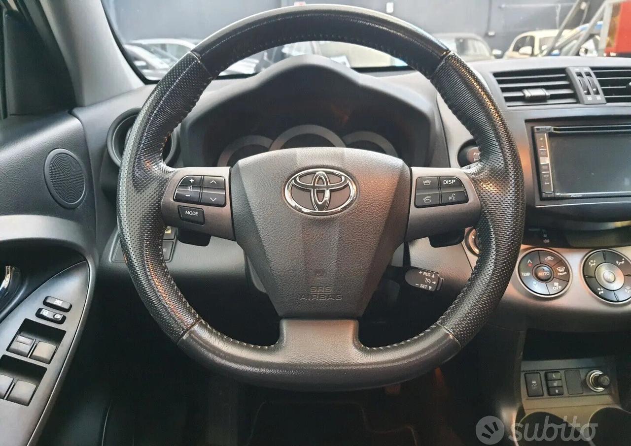 TOYOTA Rav4 Crossover 2.200 D-Cat A/T 150cv 4WD