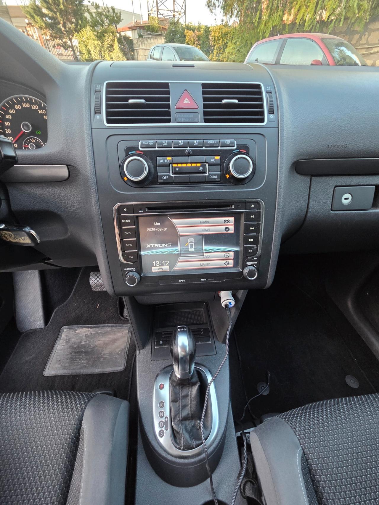 Volkswagen Touran 1.6 TDI 105cv DSG Highline