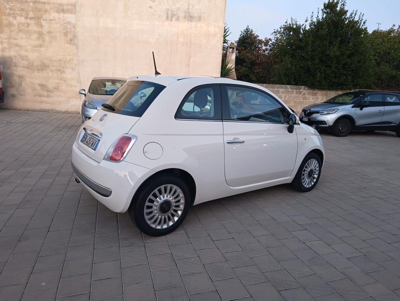 Fiat 500 1.2 Lounge - anno 2012