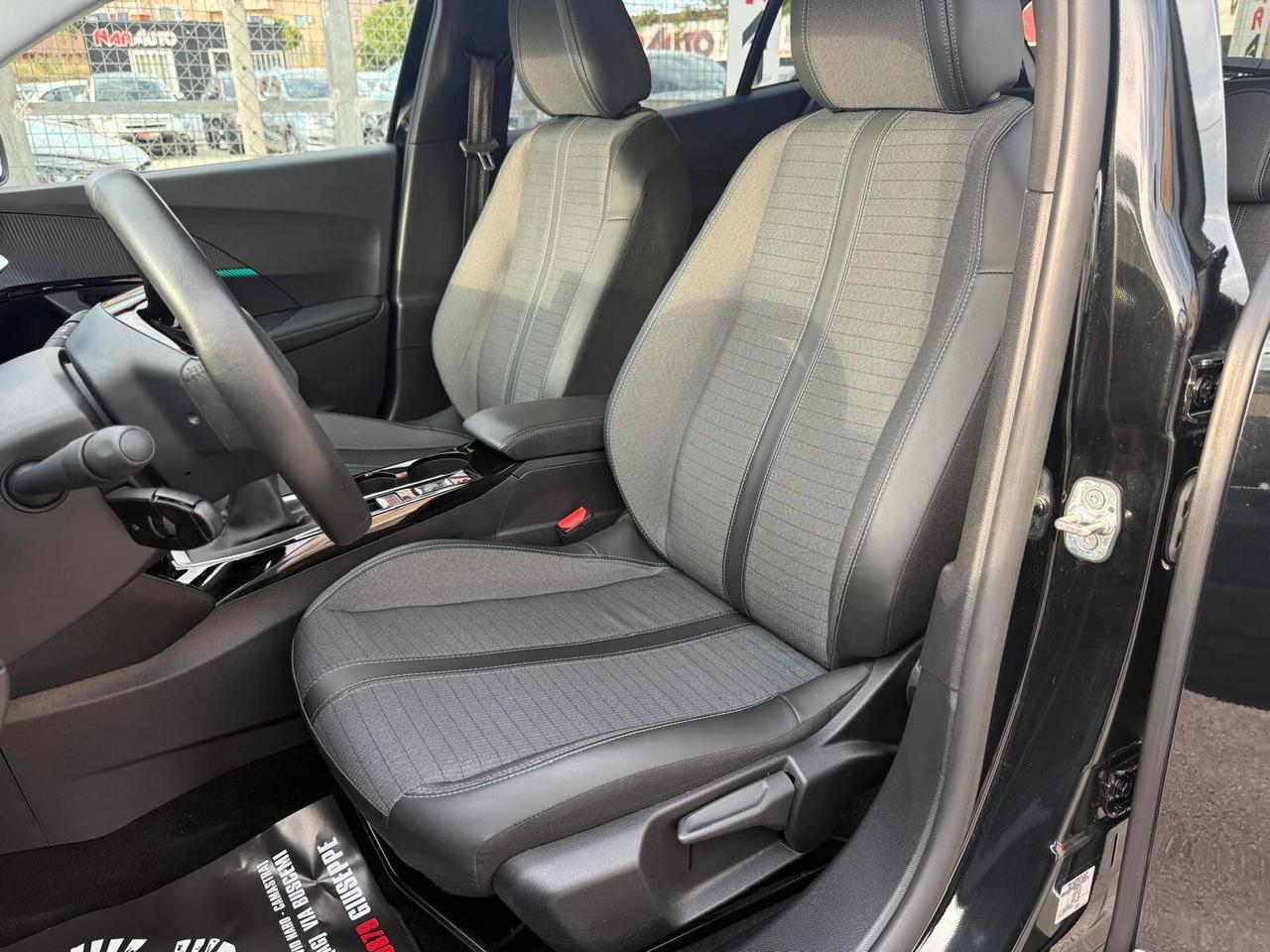 Peugeot 2008 BlueHDi 110 S&S Allure Pack