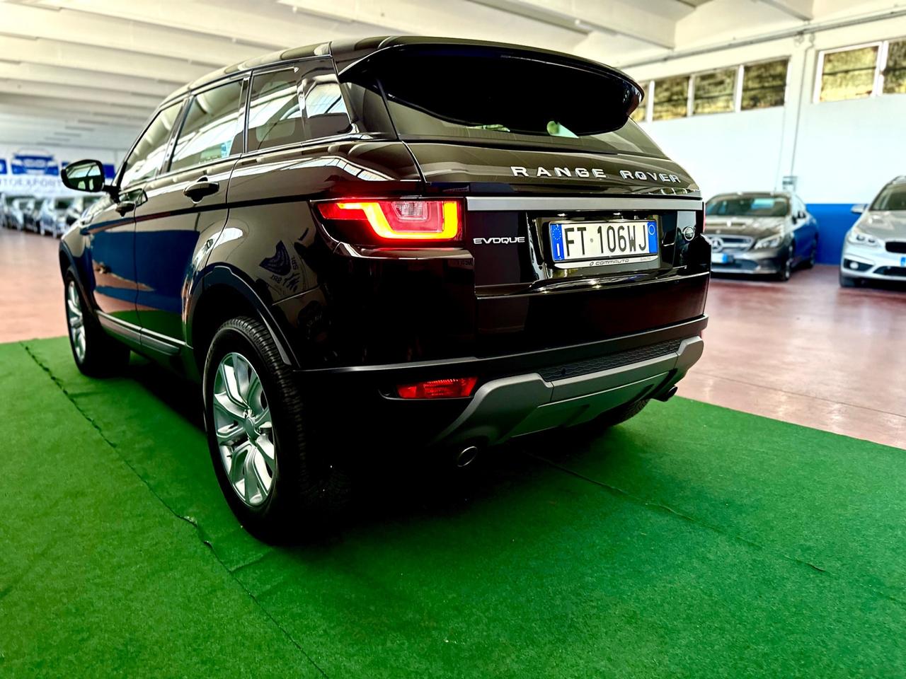 Land Rover Range Evoque 2.0 TD4 150 CV 5p. Business Edition Pure