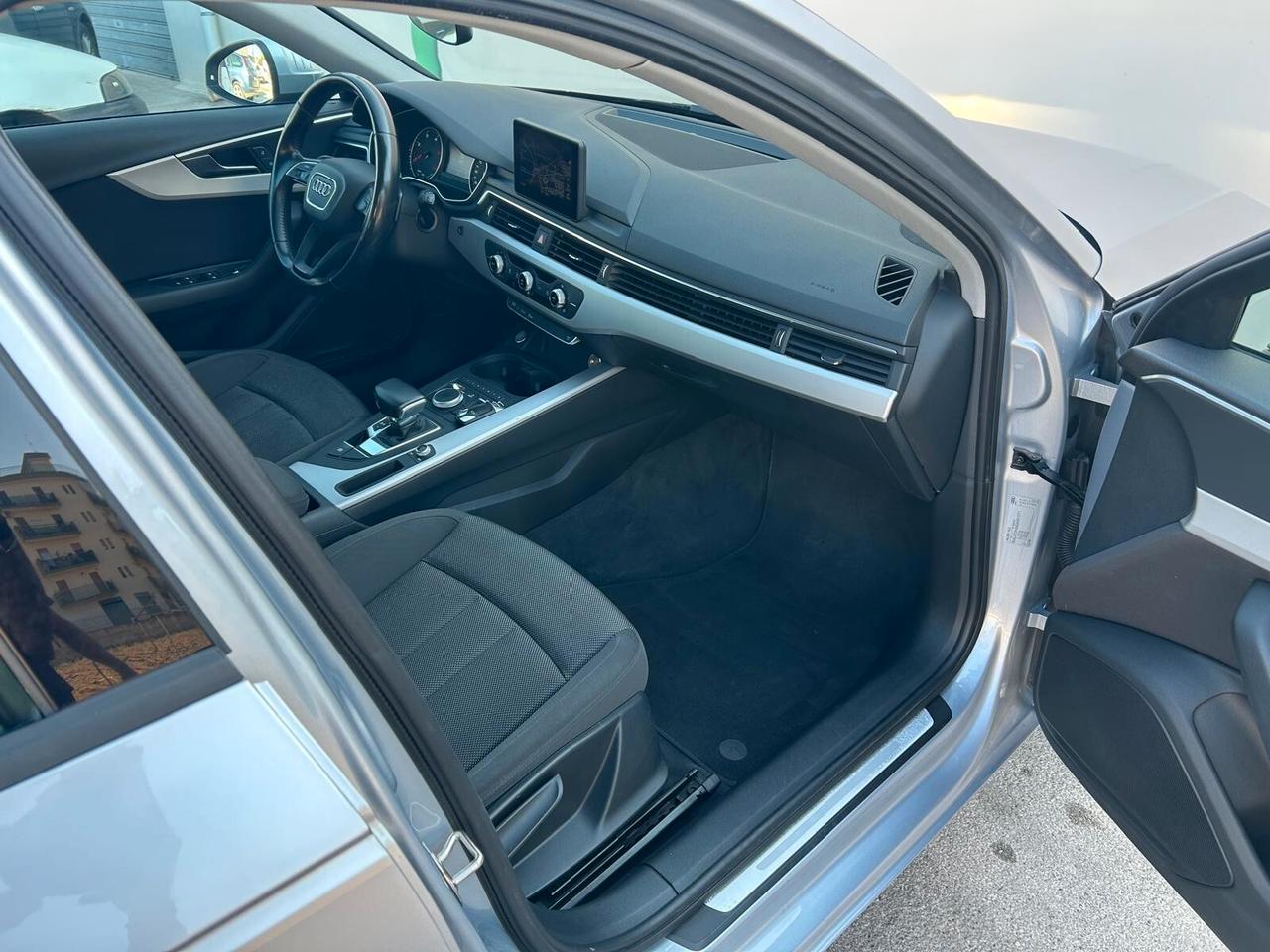 Audi A4 Avant 2.0 TDI 150 CV ultra S tronic Business Sport