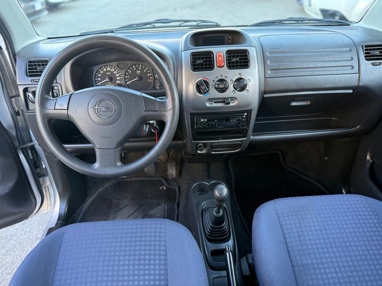 Opel Agila 1.2 16V Cosmo 150.000 km