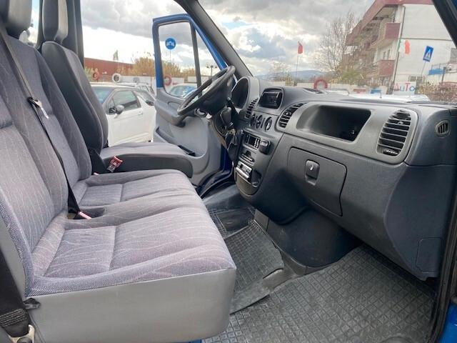 MERCEDES 616 CDI CON GRU