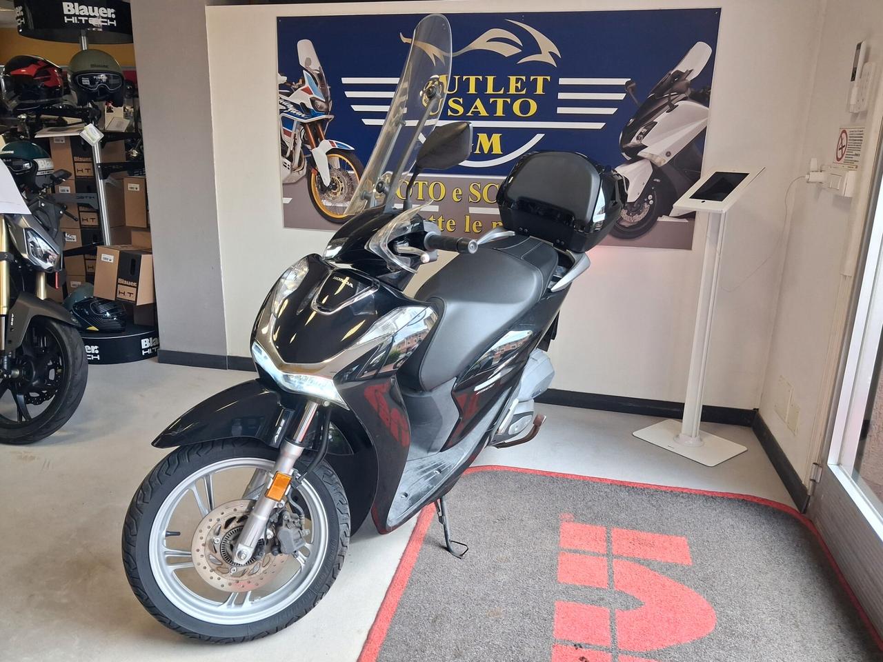 Honda SH 150 ABS + TCS