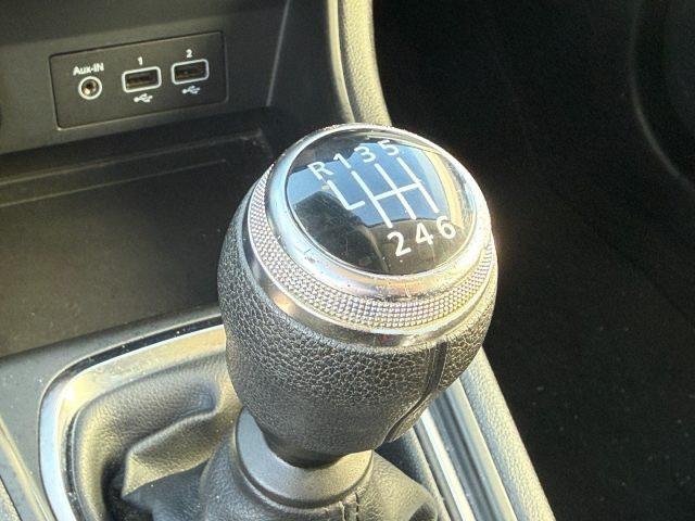 RENAULT Captur Blue dCi 95 CV Business