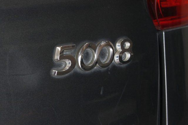 PEUGEOT 5008 1.6 HDi 115CV Business 7 POSTI