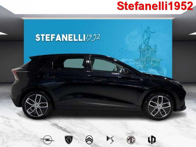 MG MG4 LUXURY64 Elettrica - Pebble Black - Similpelle +