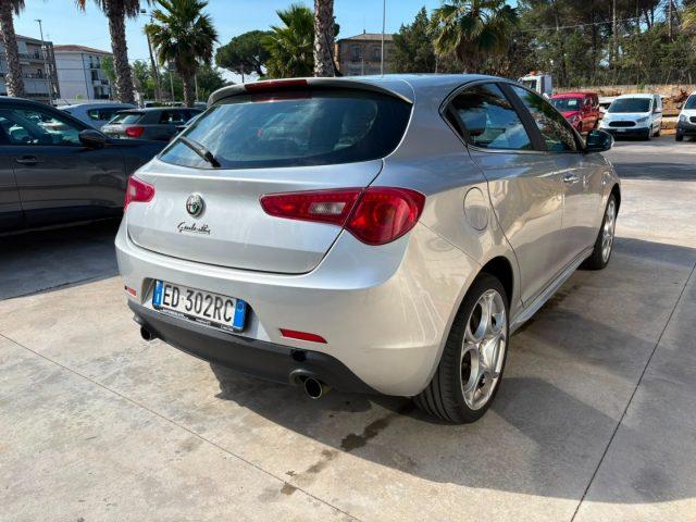 ALFA ROMEO Giulietta 2.0 JTDm-2 170 CV Distinctive