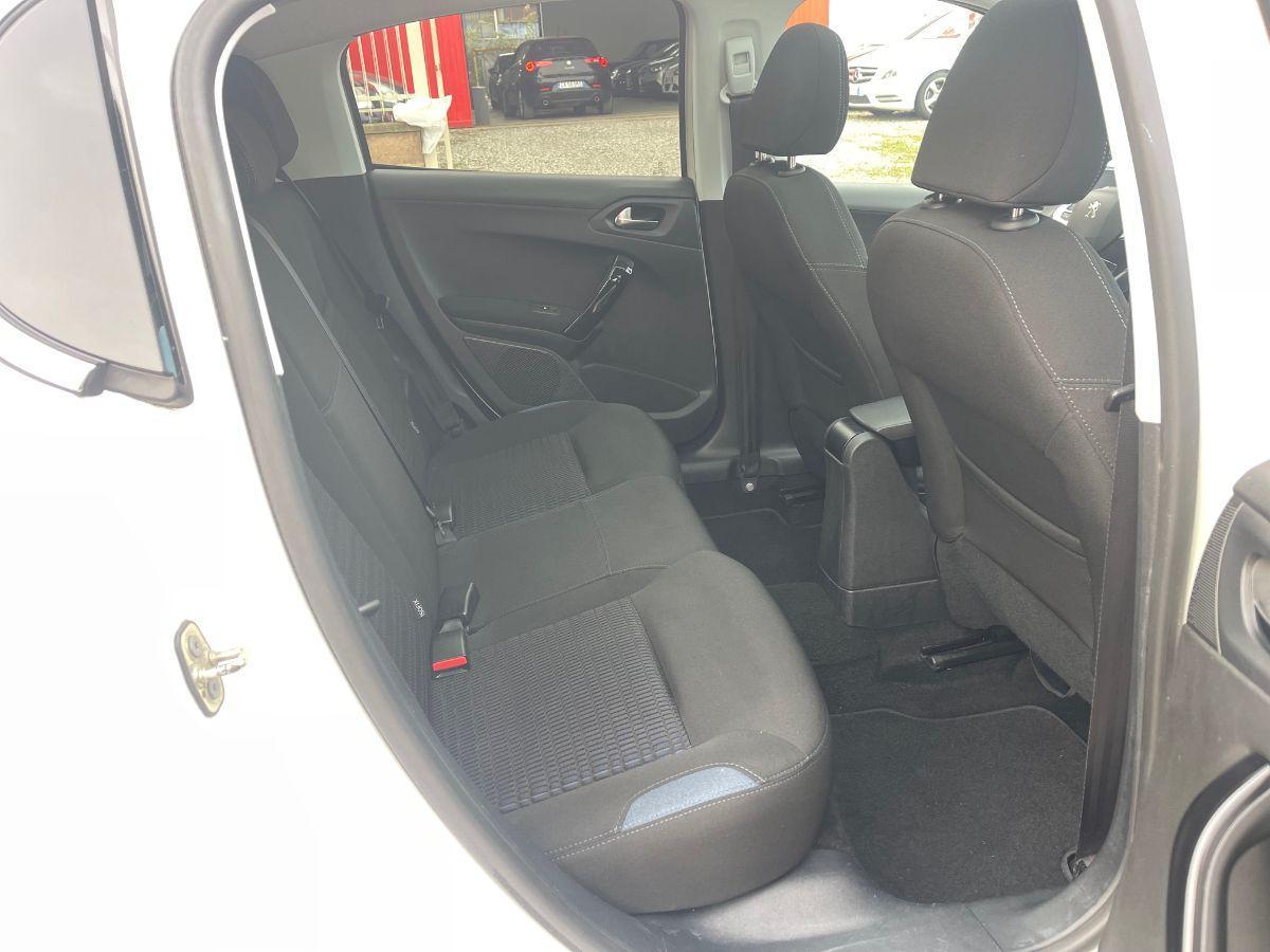 PEUGEOT - 208 - 1.6 e-HDi 92 CV S&S 5p. Allure