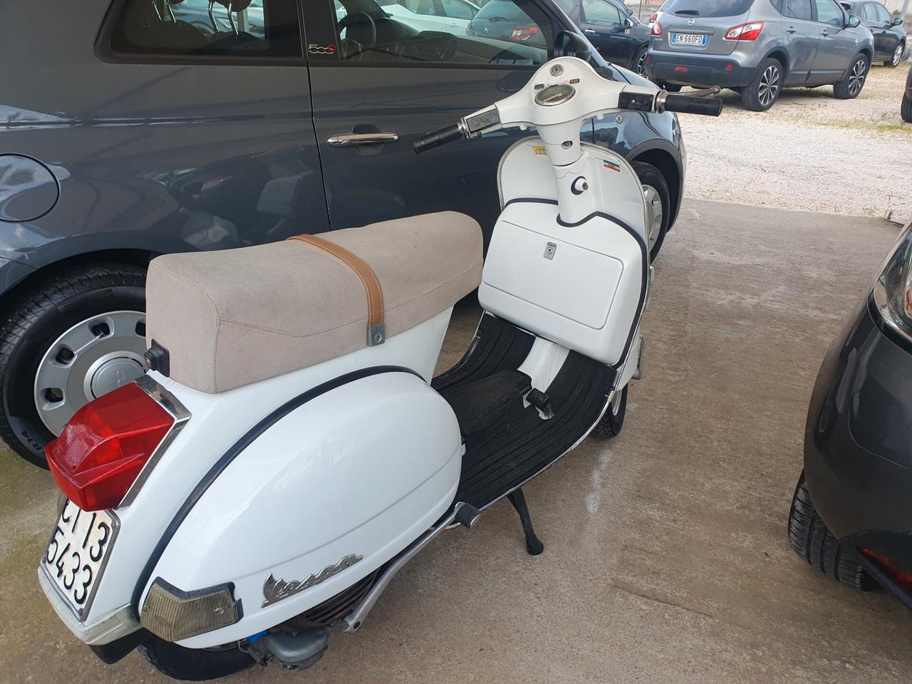 Piaggio Vespa 125 PX