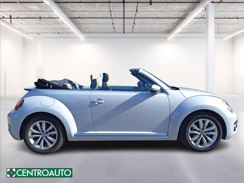 VOLKSWAGEN Maggiolino Cabrio 2.0 tdi Design 110cv del 2017