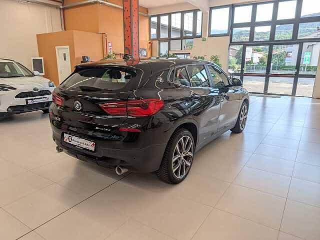BMW X2 sDrive18i Business-X