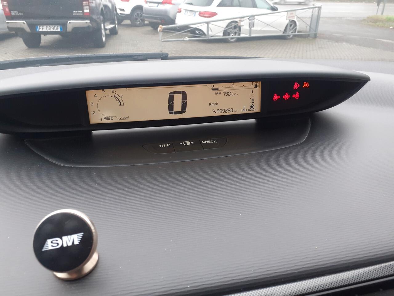 Citroen C4 1.4 16V VTR UNICO PROPRIETARIO