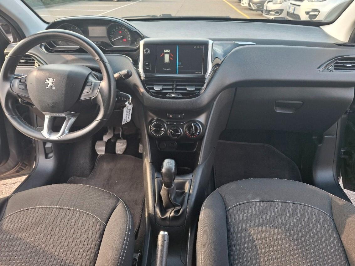 Peugeot 208 PureTech 82 5 porte Allure