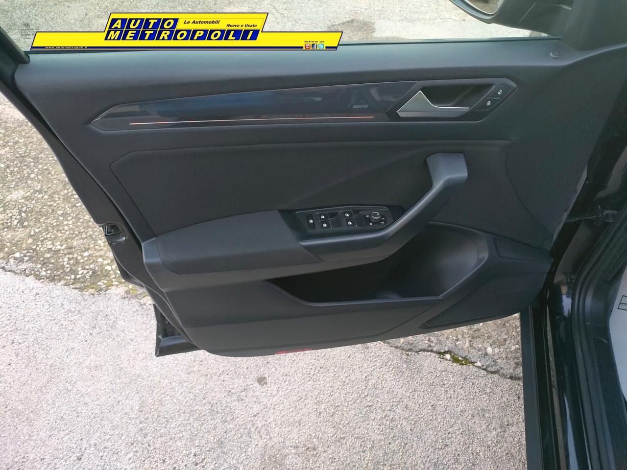 Volkswagen T-Roc 2.0 150cv TDI DSG Advanced (Autom.)
