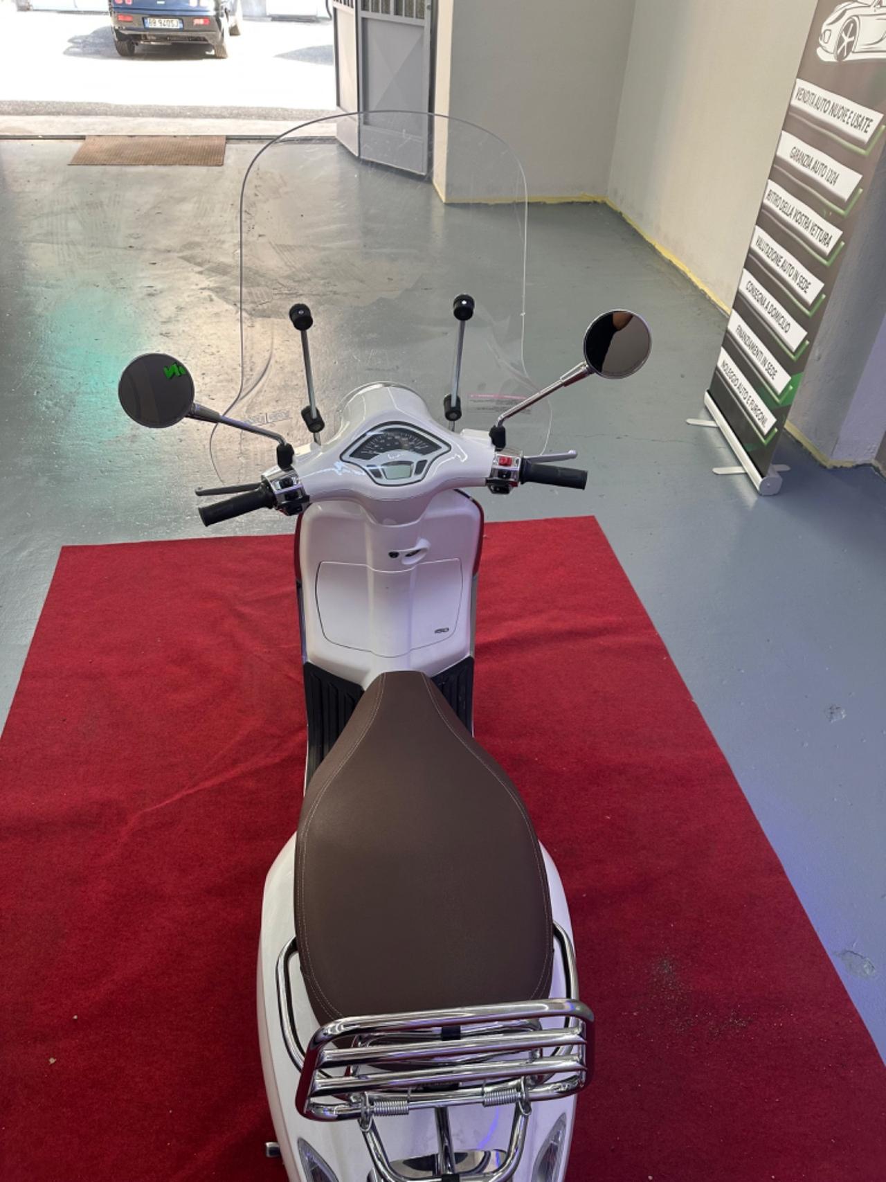 Piaggio Vespa 150 Primavera