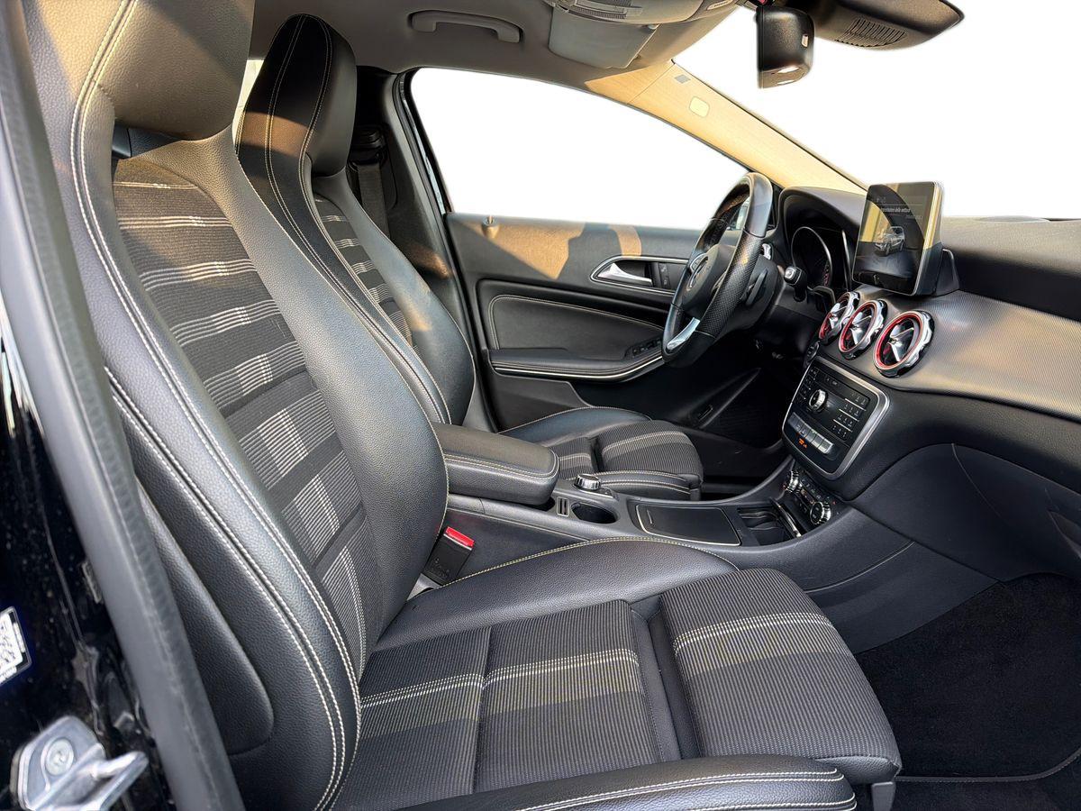 Mercedes-Benz GLA 180 Sport auto