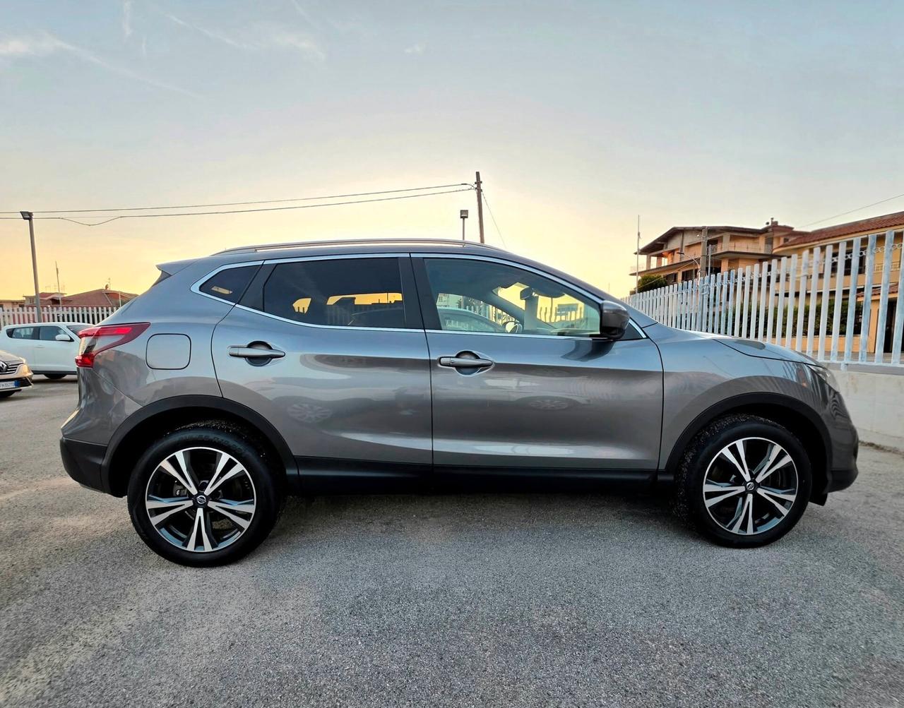 Nissan Qashqai 1.3 DIG-T 160 CV N-Connecta