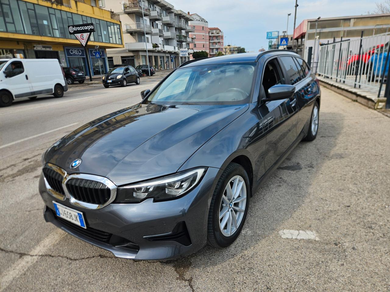 Bmw 318 318d 48V Touring Business Advantage