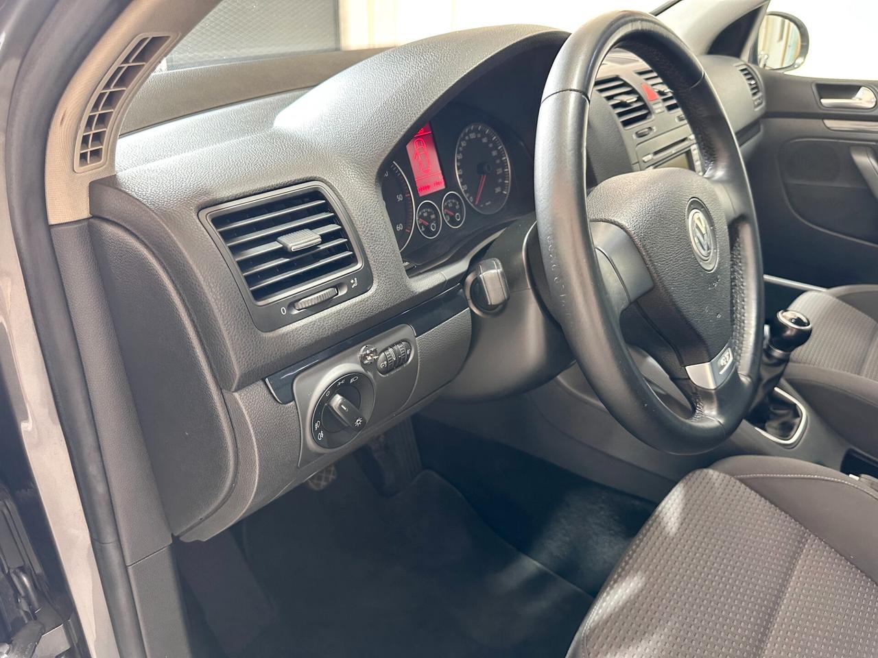 Volkswagen Golf 2.0 TDI 140cv - GT Sport - DA VETRINA - UNICO PROP
