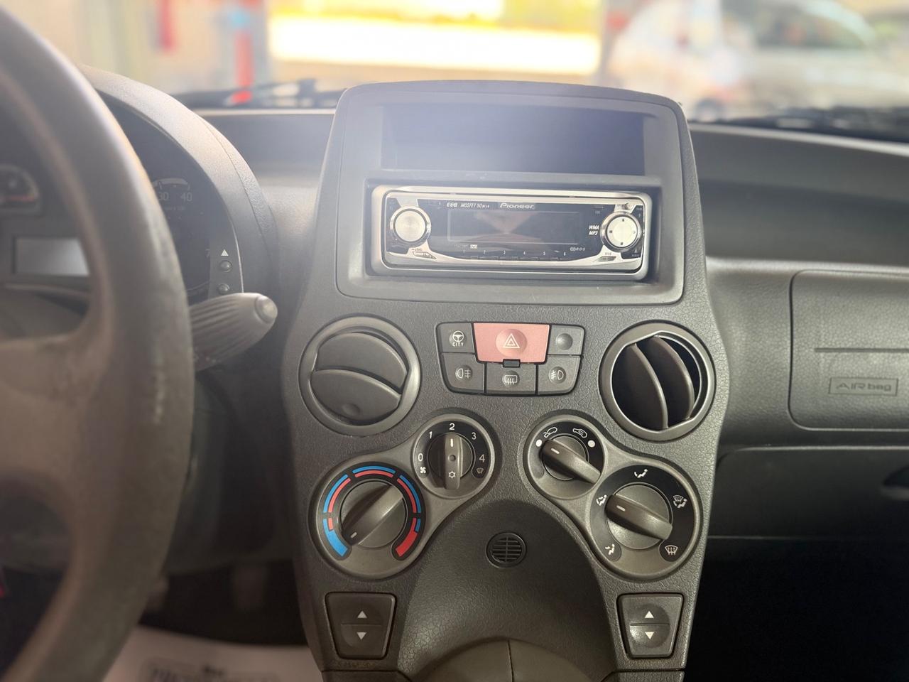 Fiat Panda 1.2 Active Natural Power NEOPATENTATI