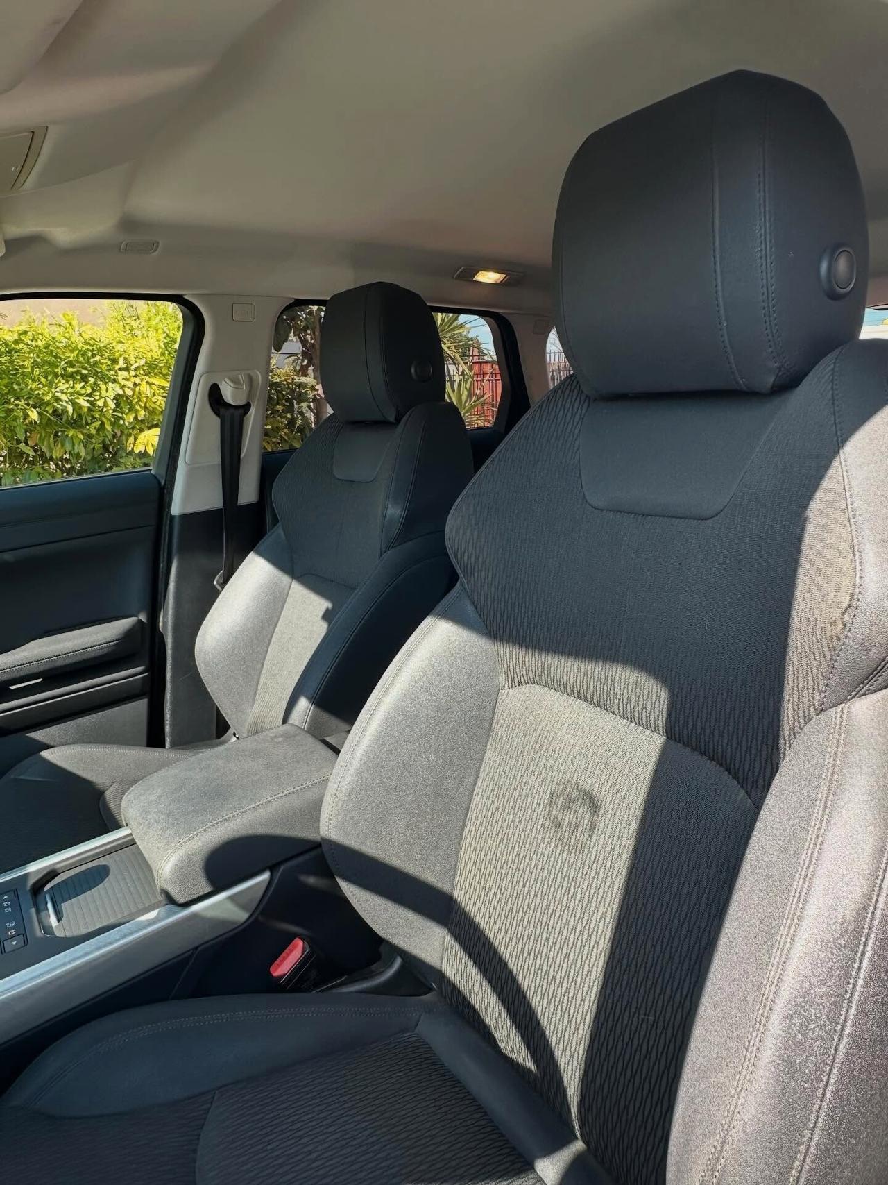 Land Rover Range Evoque 2.0 TD4 180 CV 5p. Pure