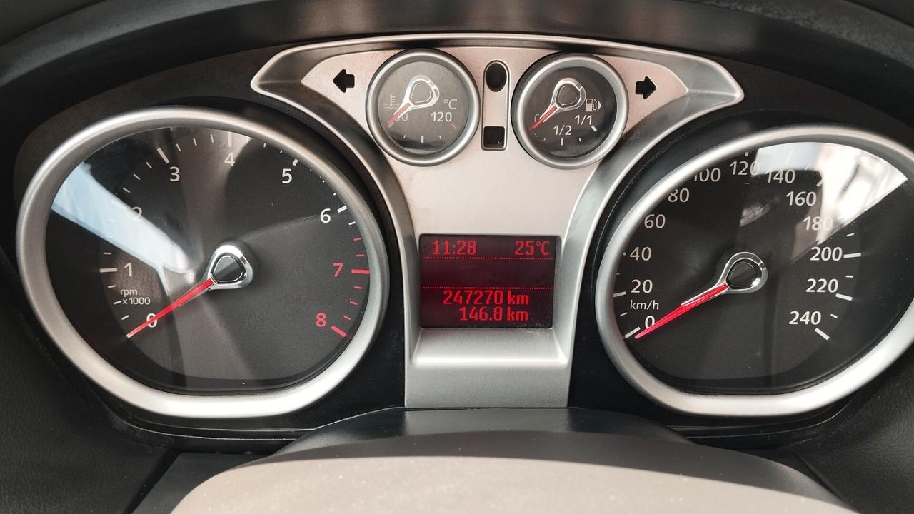 FORD FOCUS 1.6 B/GPL-2010