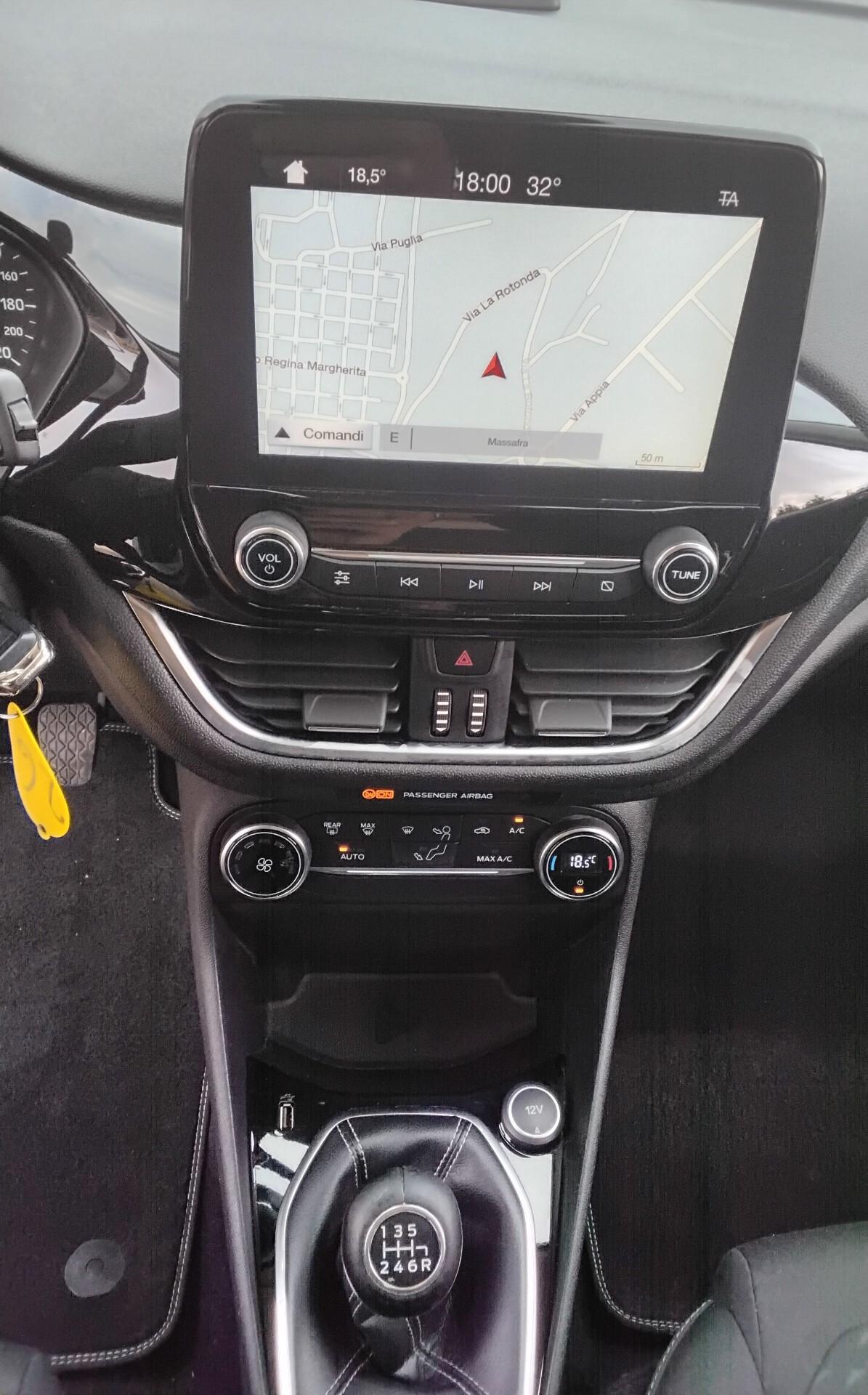 Ford Fiesta 1.5 TDCi 5 porte Titanium