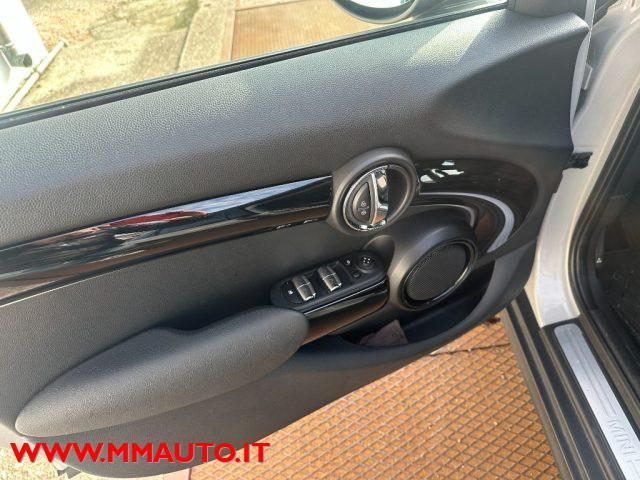 MINI Cooper 1.5 Cooper Business 5 porte!!!!!!