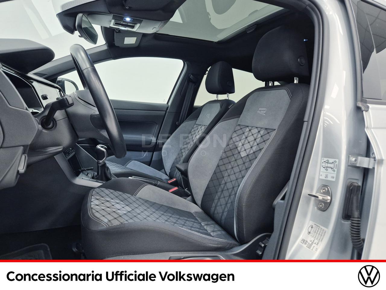 Volkswagen Taigo 1.0 tsi r-line 110cv