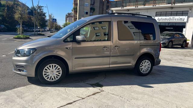 Volkswagen Caddy 2.0 tdi 5 posti