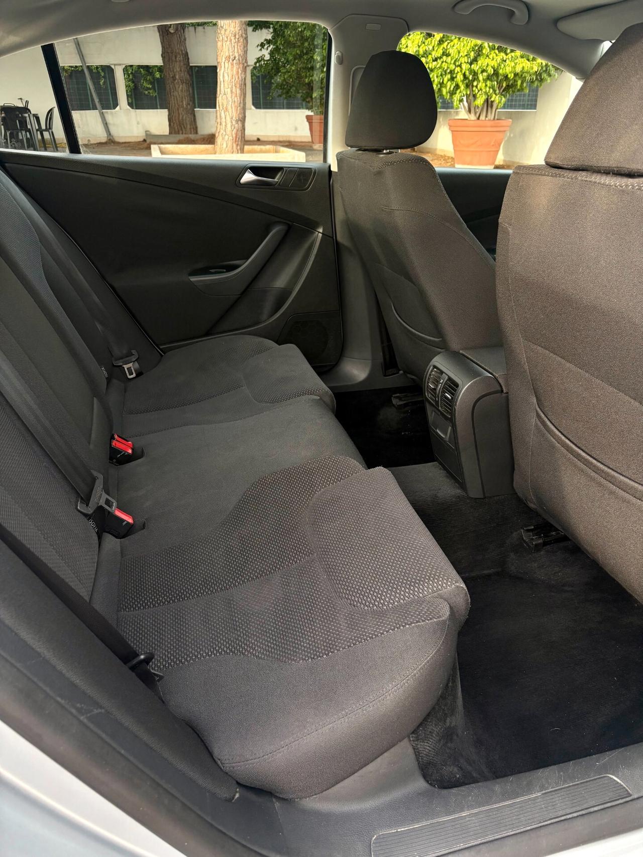 Volkswagen Passat 2.0 TDI Comfortline