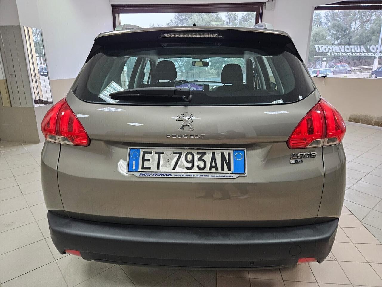 Peugeot 2008 1.6 e-HDi 92 CV Allure