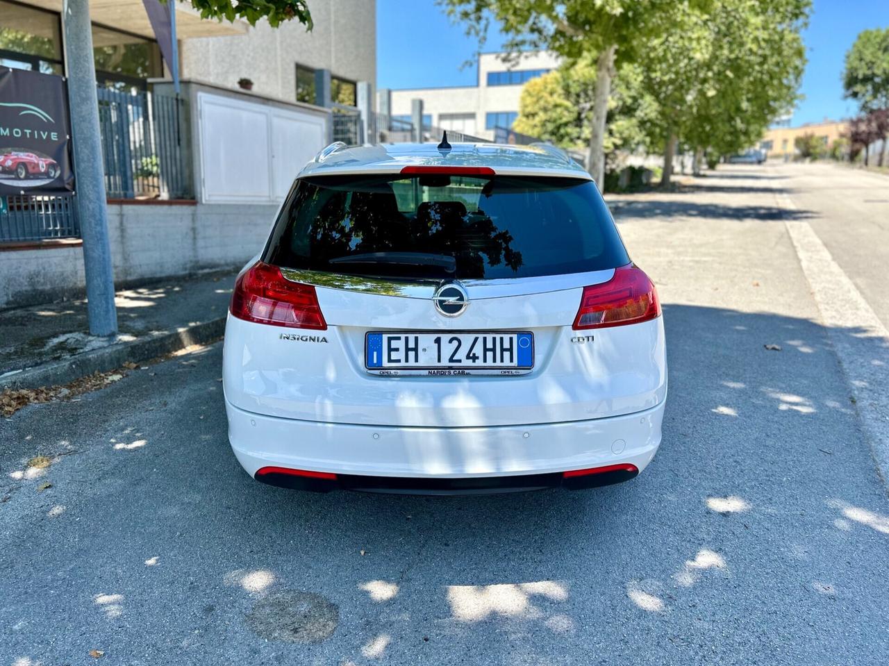 OPEL INSIGNIA APPENA TAGLIANDATA - OK NEOPATENTATI !