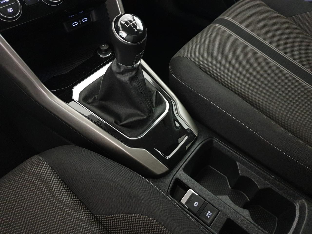 Volkswagen T-Roc 1.6 tdi style