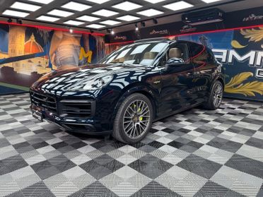 Porsche Cayenne 3.0 V6 E-Hybrid Platinum Edition (119)