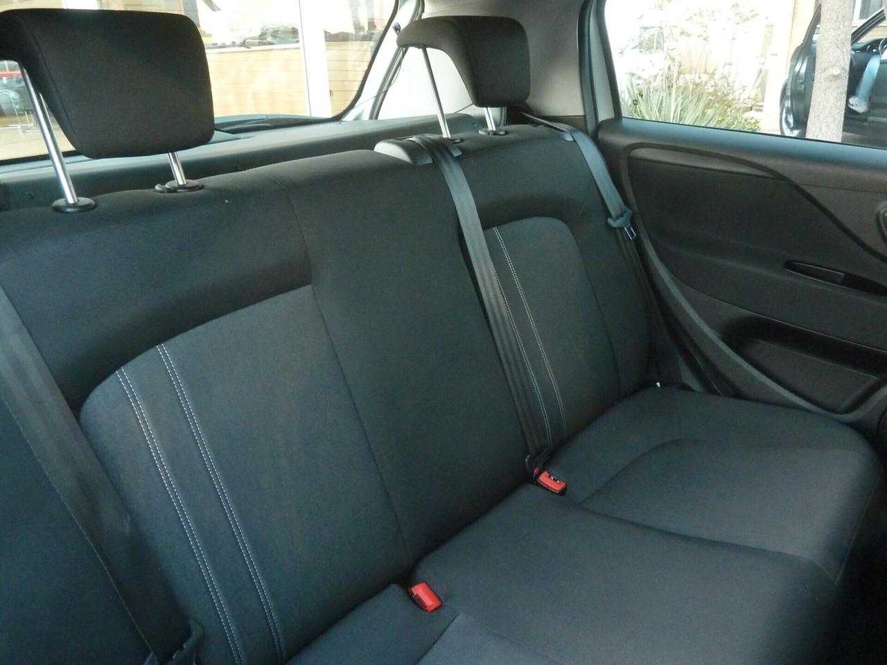 Fiat Punto 5 p. 55000 Km Ok Neopatentati