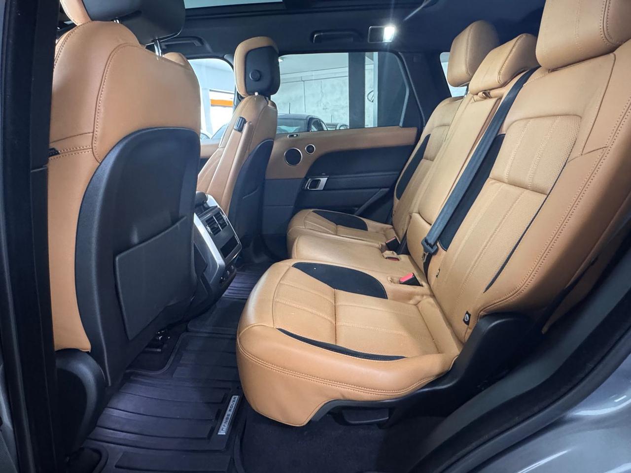 Land Rover Range Rover Sport HSE Dynamic 3.0 D 250 MHEV