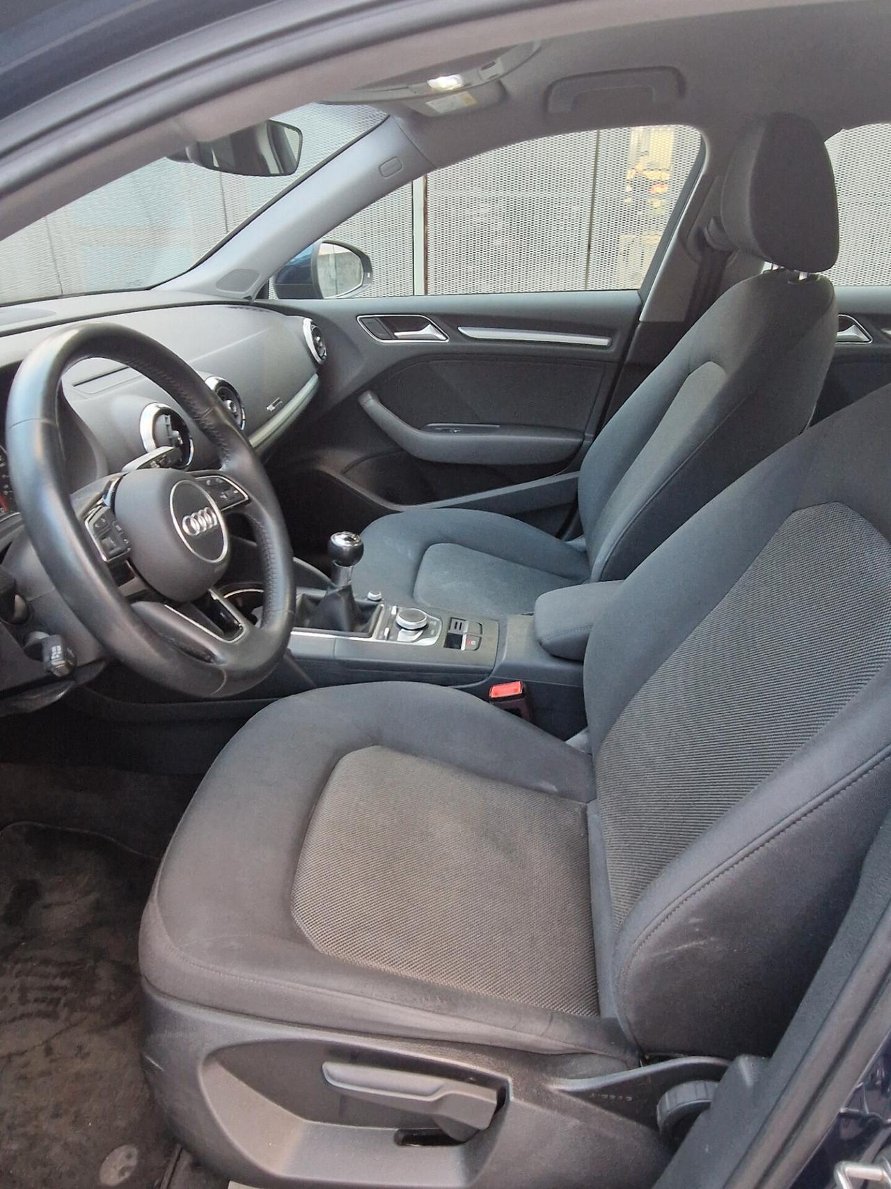 Audi A3 35TFSI 150CV 2019 - Garanzia 12 Mesi