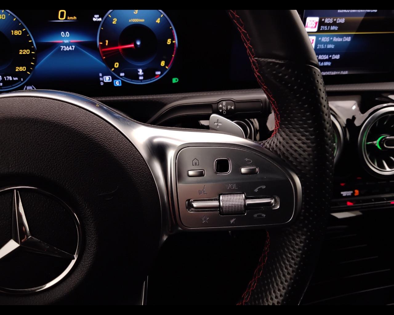 Mercedes-Benz Classe A - W177 2018 - A 180 d Premium auto