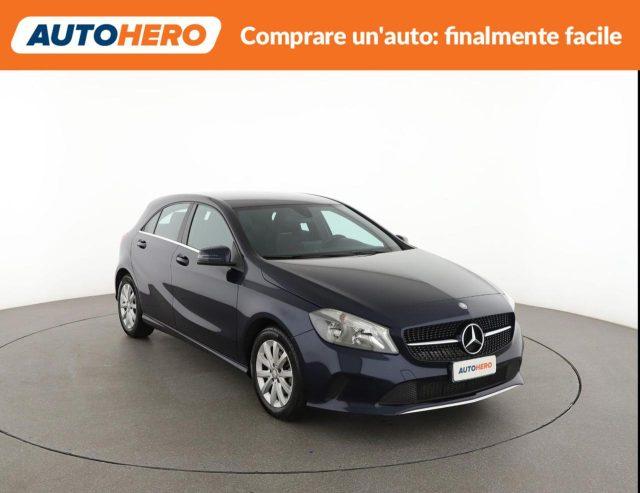 MERCEDES-BENZ A 180 d Automatic Business