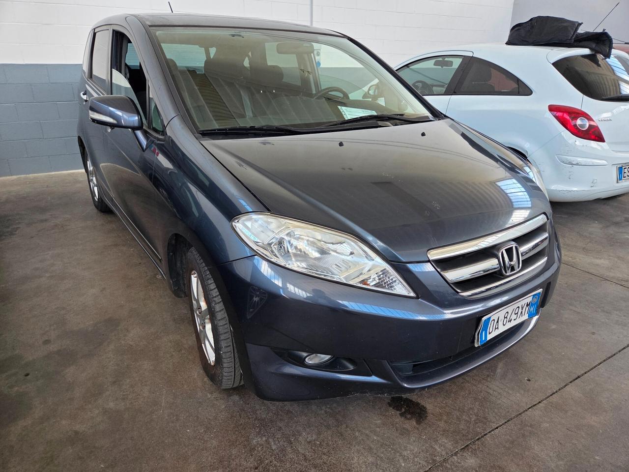 Honda FR-V 1.7 16V VTEC