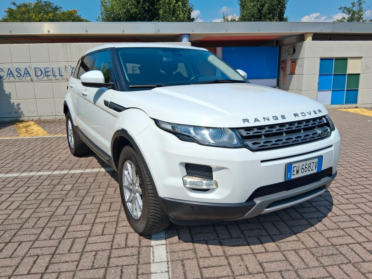 Land Rover Range Rover Evoque Range Rover Evoqu .CELL 320 147 1147 WUATSAPP 3276540940.e 2.2 Sd4 5p. Prestige
